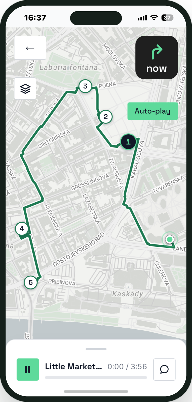 The WalkDots app mid-tour: a five-stop route on the map, a turn arrow, and the narration player